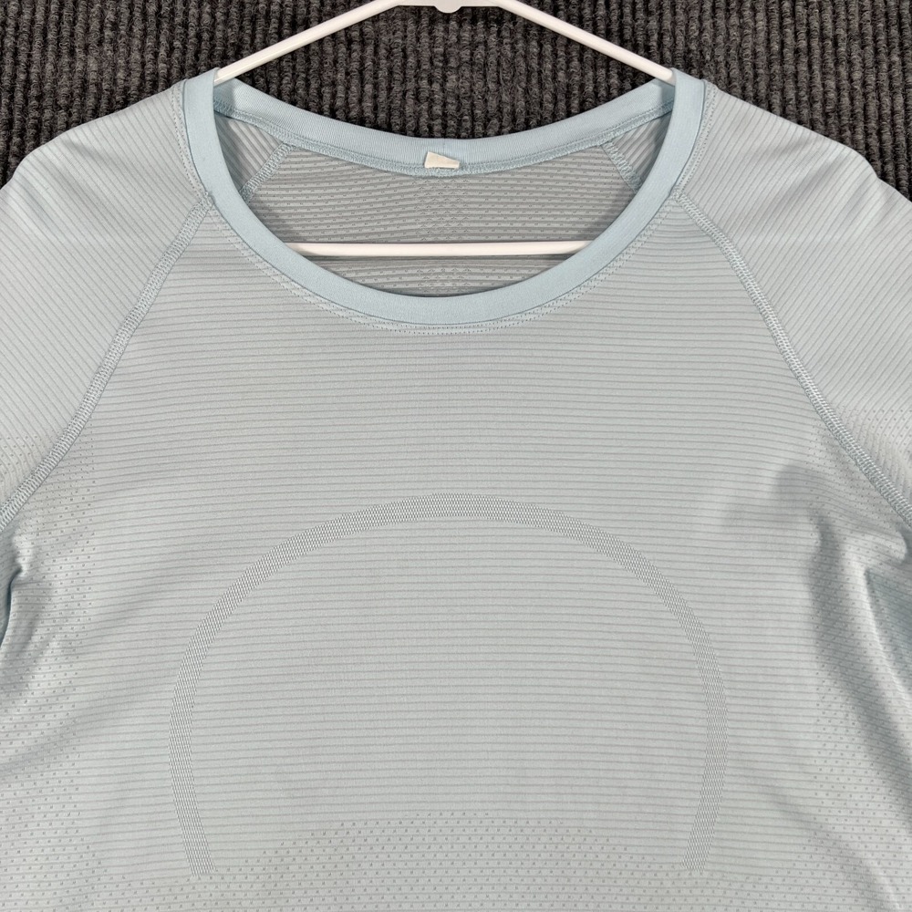 Lululemon Shirt Womens Size 10 Blue Long Sleeve Training Workout Gym Yoga Casual - Picture 3 of 12